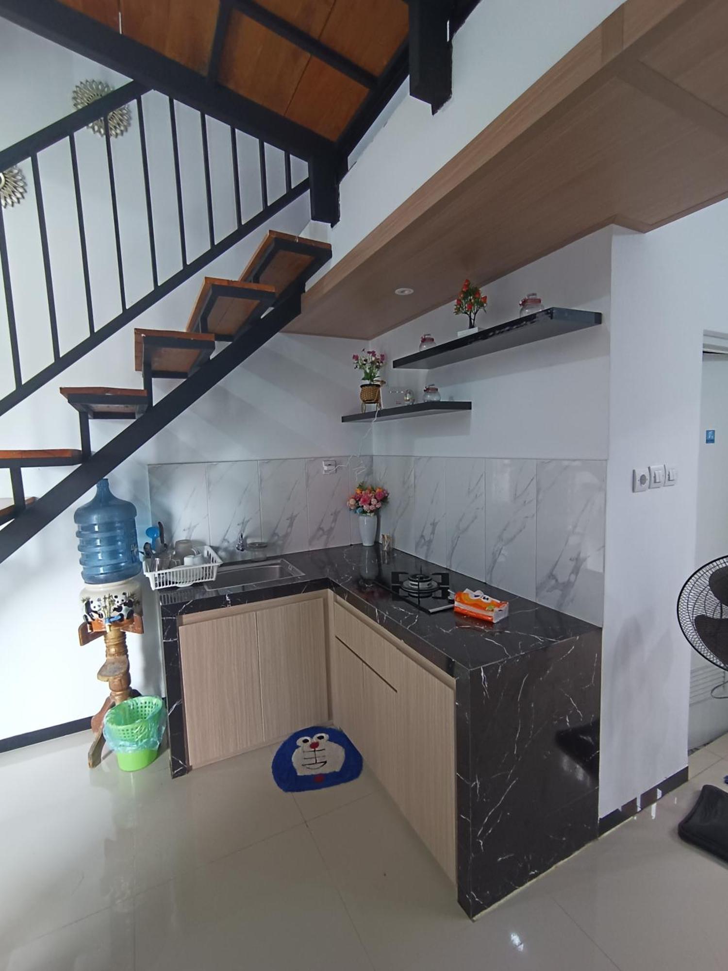 Villa Royal Arois Syariah Dekat Jatim Park 3 Tlekung Buitenkant foto