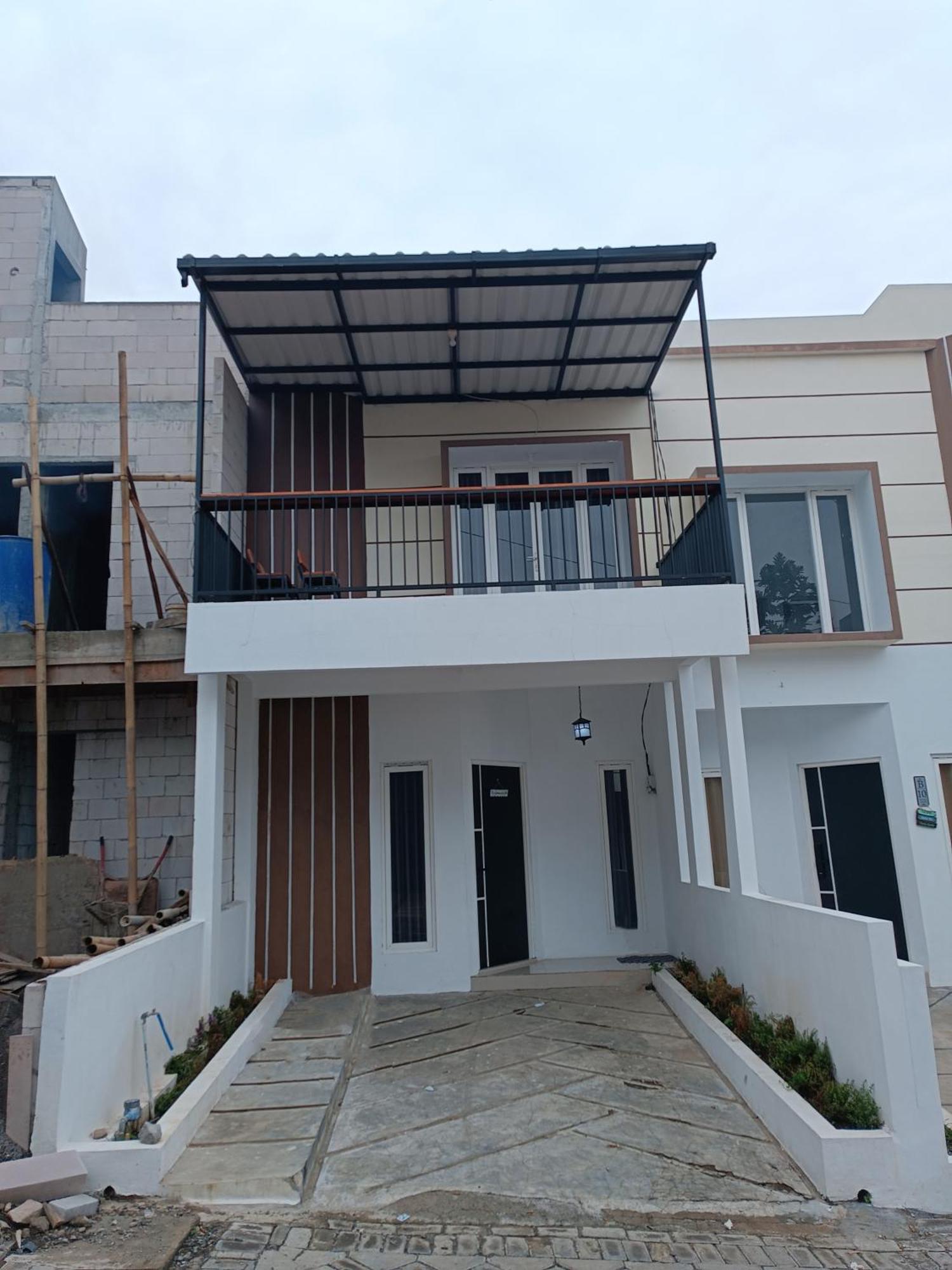 Villa Royal Arois Syariah Dekat Jatim Park 3 Tlekung Buitenkant foto